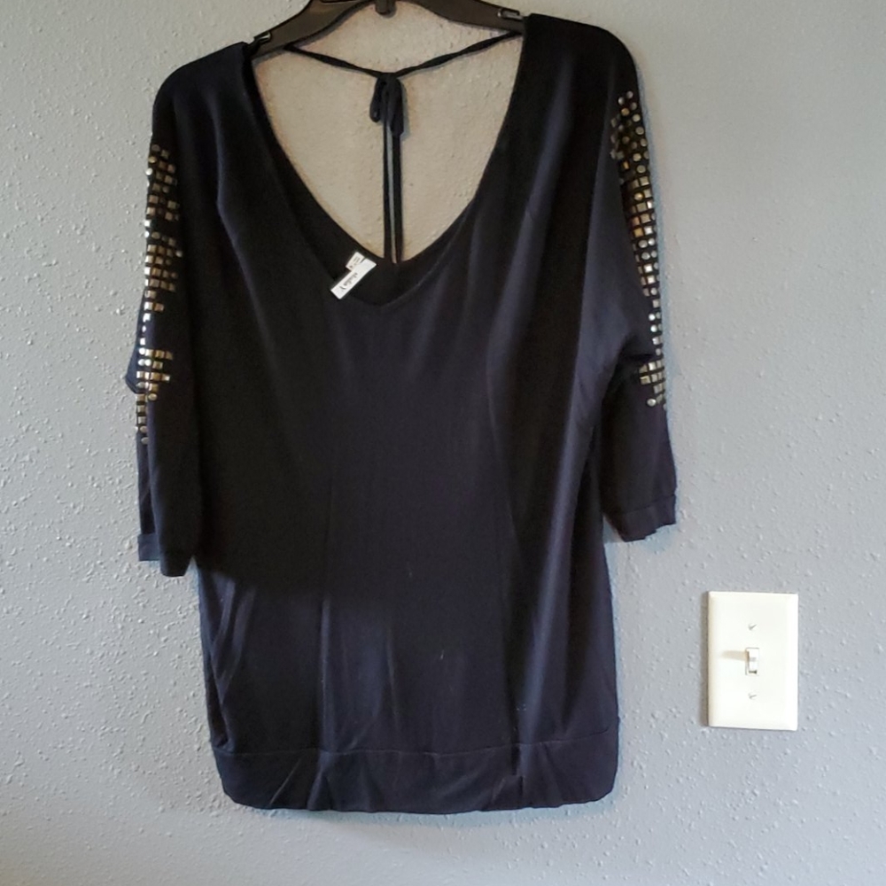 Black open back top